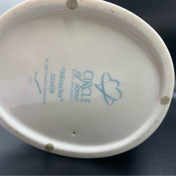 ENESCO 1997 Circle of Love by Kim Lawrence. “MIRACLES” 335428 - Picture 6 of 6